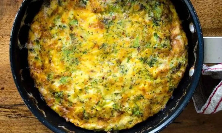 Frittata Fingers with Broccoli and Cheese