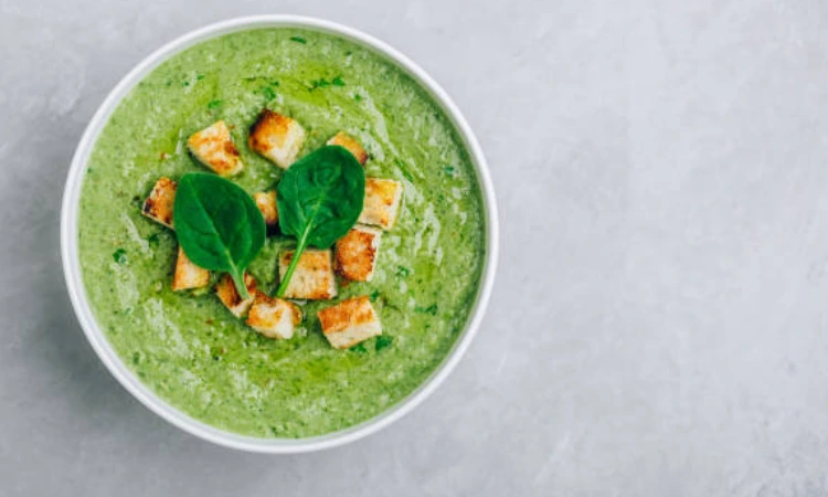 Broccoli Soup with Croutons