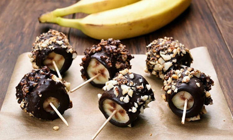 Chocolate coated bananas