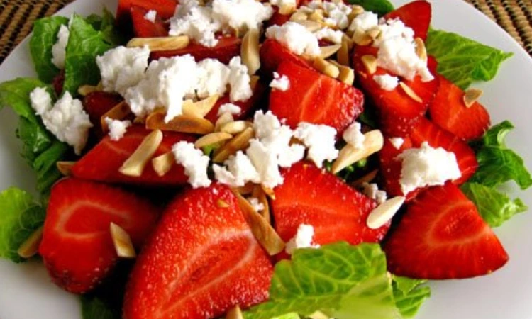 Strawberry & Feta Cheese Salad