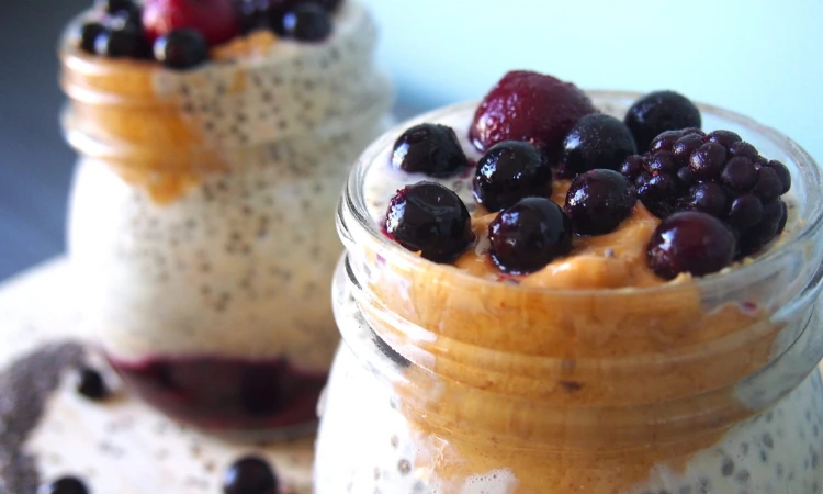 Chia Seed Pudding with Berries