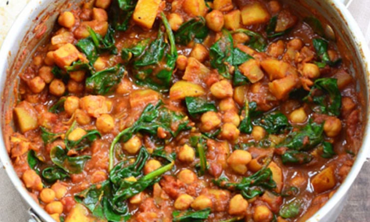 Chickpea and Spinach Curry