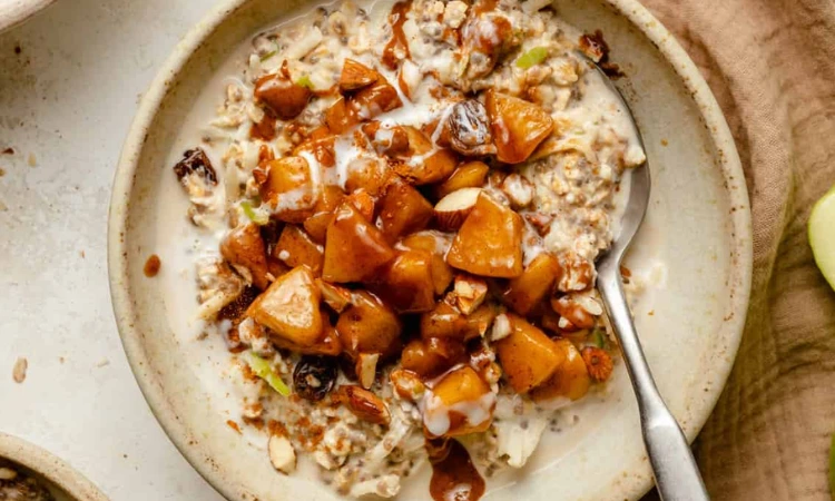 Apple Cinnamon Overnight Oats