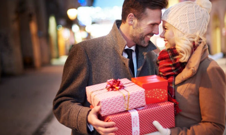 Couples Gifts for Travelers