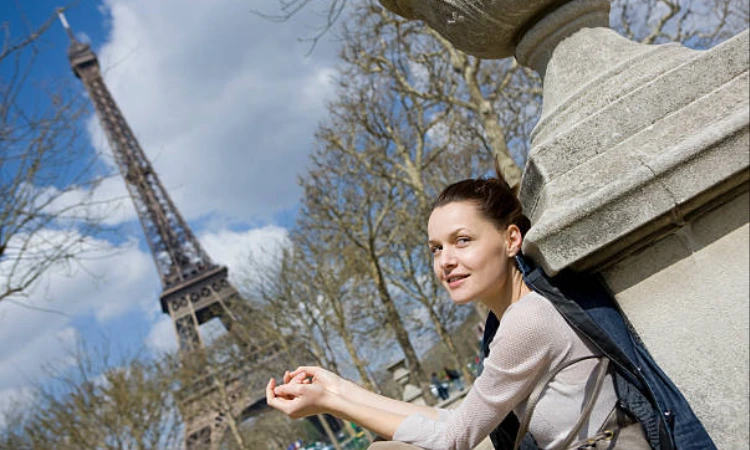 Is Paris Safe for Female Solo Travel in 2025