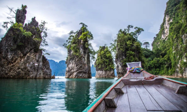 Thailand Safety Advice for Women Traveling Alone