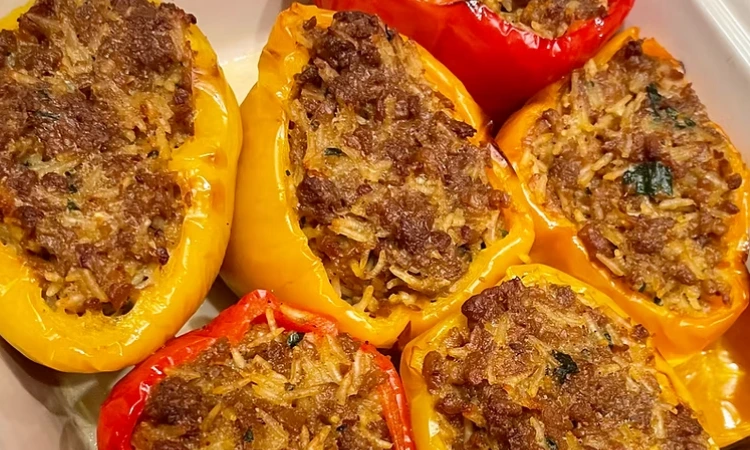 Egyptian-Style Stuffed Bell Peppers (Mahshi)