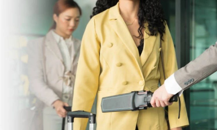 Airport Travel Outfit Ideas