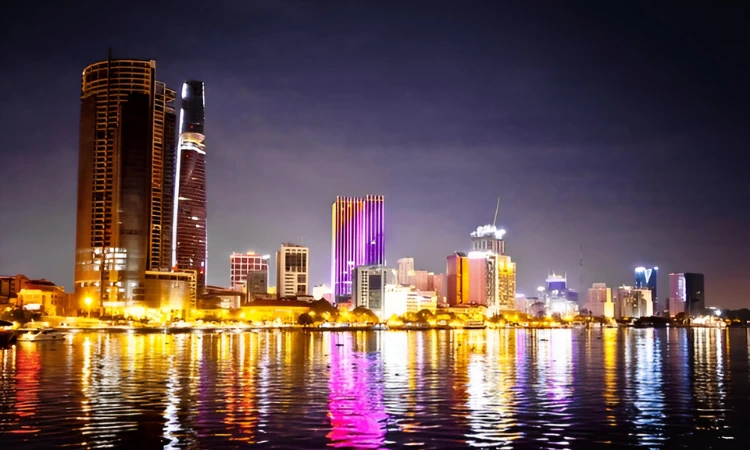 Saigon at night